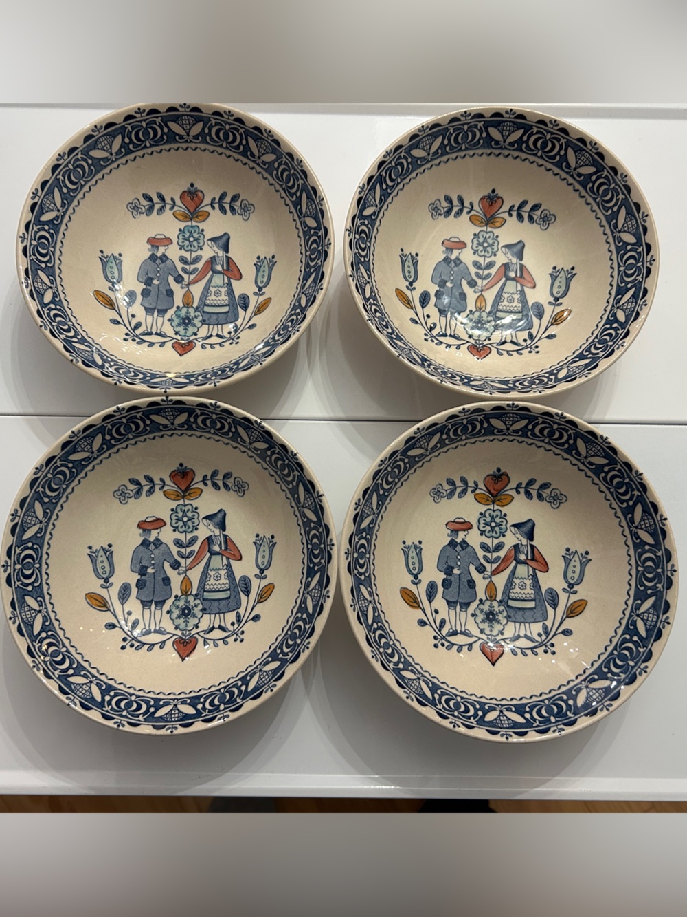 Set of 4 Johnson Brothers Old Granite Hearts & Flowers Cereal Soup Bowl 6.5"